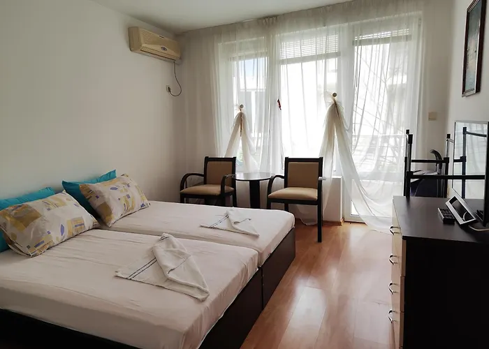 Nev Apartament Burgas City